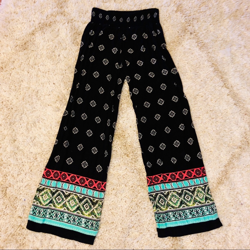 ๐ ๐black wide leg flowy pants white pink blue ๐ - Picture 1 of 3
